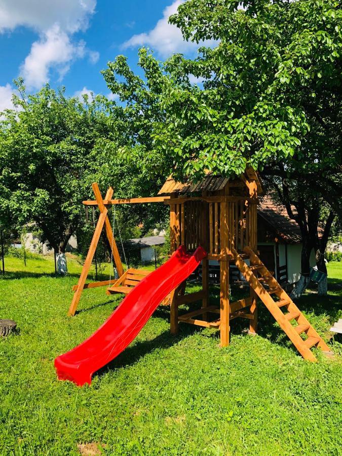 Еко Дім З Соломи Villa Solochin Dış mekan fotoğraf