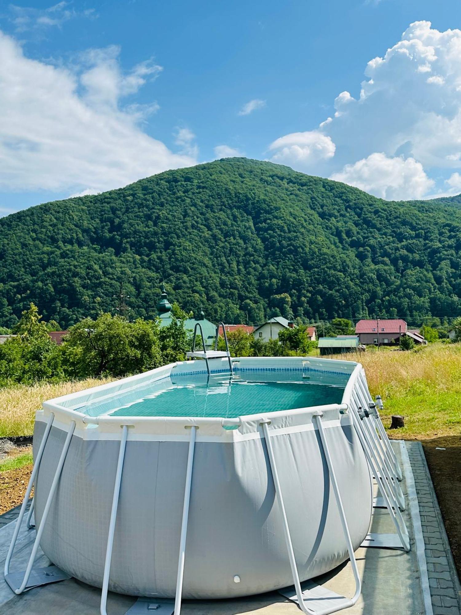 Еко Дім З Соломи Villa Solochin Dış mekan fotoğraf